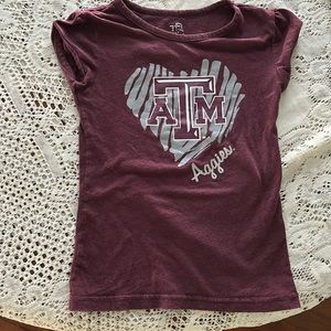 Texas A&M girls 4T/3X shirt gray heart Maroon short sleeve shirt used